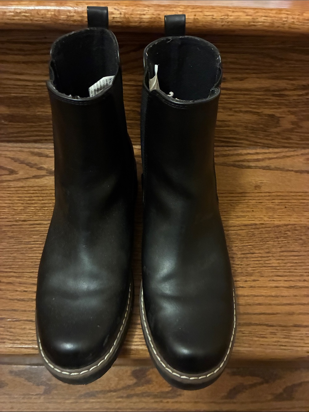Universal Thread Women Black Chelsea Boots